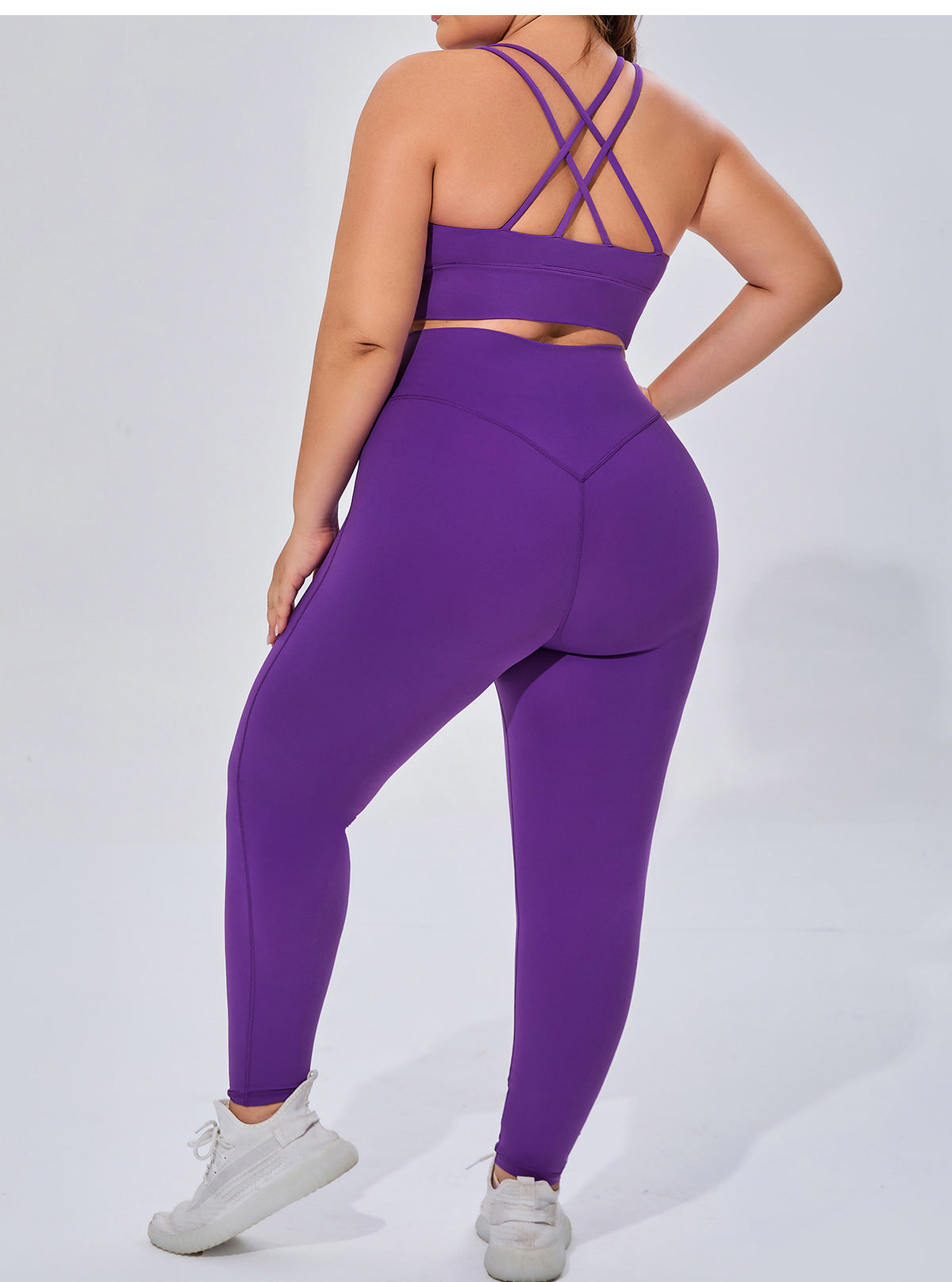 Sports Bras for Women Criss-Cross Back Padded Strappy Yoga Bra with Removable Cups